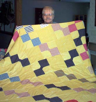 Quilt14BowTieSandy